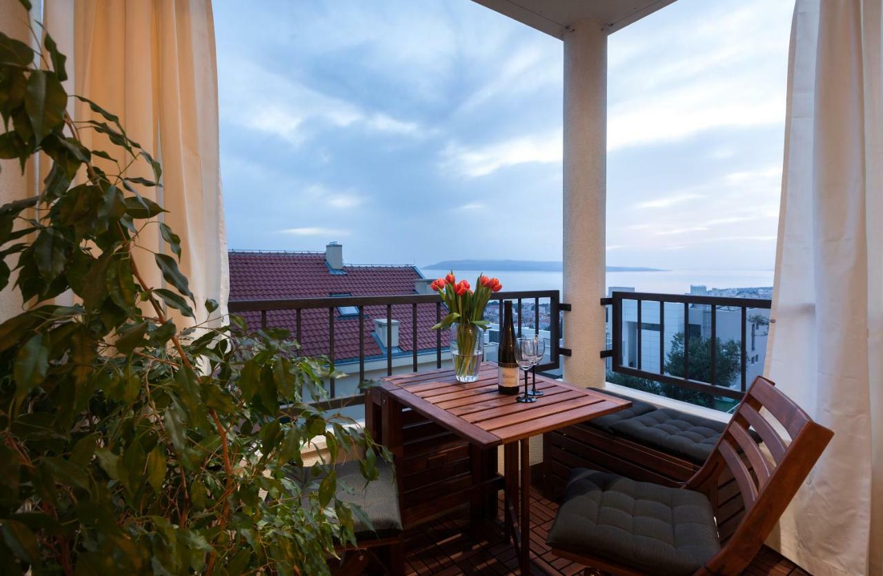 Andrea Apartment Makarska Exterior photo